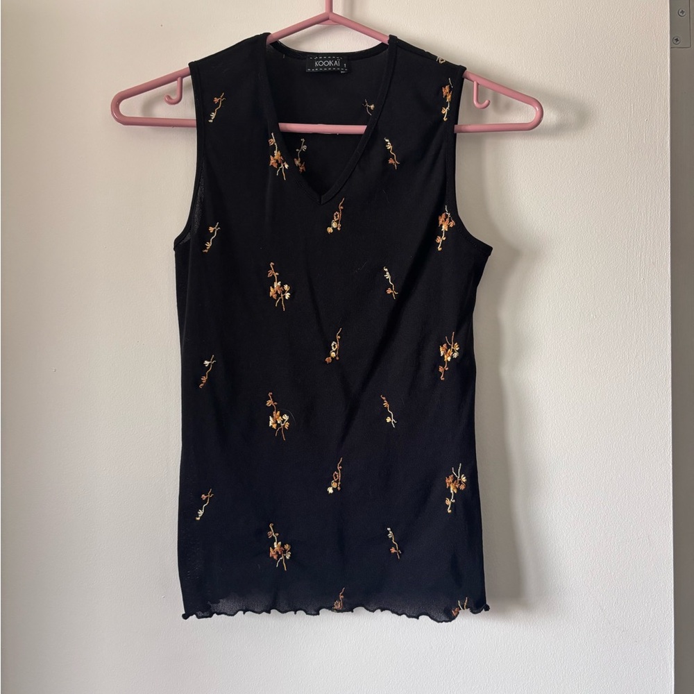 Vintage Black Sleeveless Top with Floral Embroidery